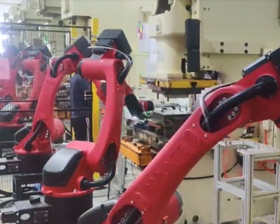 8台1510钣金件联机冲压