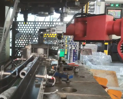 0805配合冲床自动冷锻成型